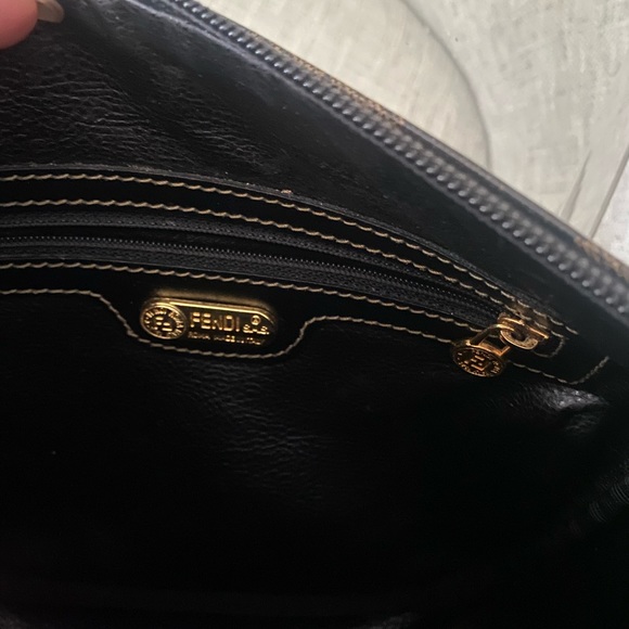 💼 Vintage FENDI Check Pattern Pouch/Crossbody - Picture 3 of 12